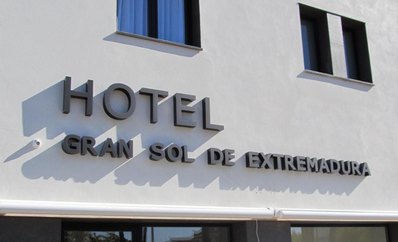 Hotel Gran Sol De Extremadura モンティジョ エクステリア 写真